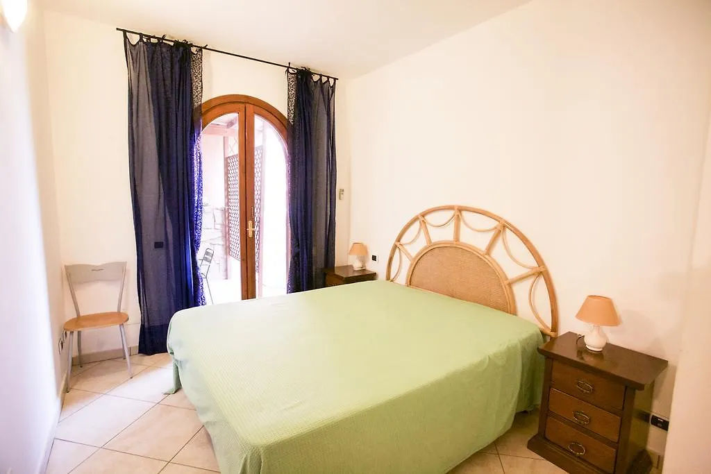Apartment Appartamenti La Paolina